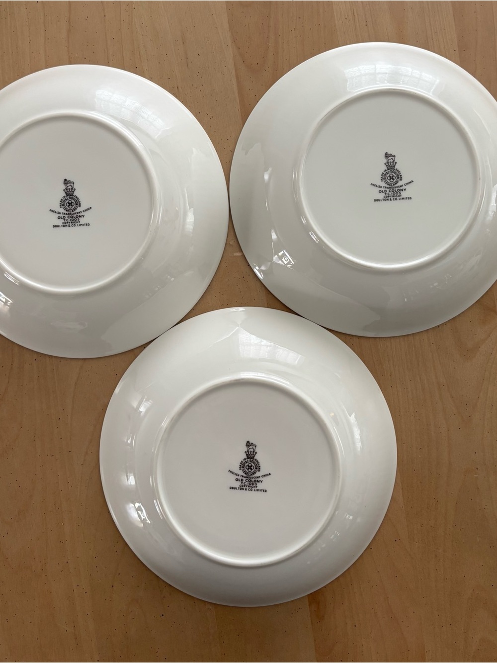 Royal Doulton Old Colony Sugar/Creamer & 3 Bowls. Made In England. See Photos. - Picture 4 of 14